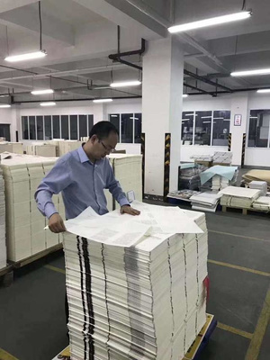 浙江:十九大报告单行本热销